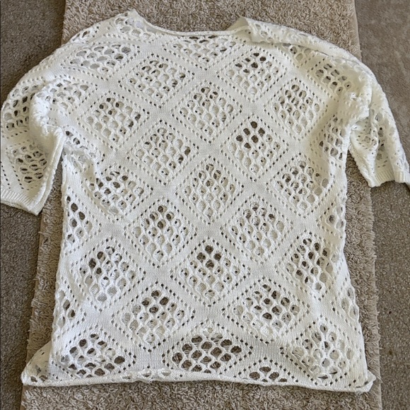 White Crochet Knit Top - Picture 2 of 3